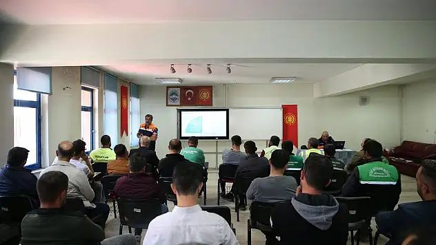 BÜYÜKŞEHİR PERSONELİNE 'YEREL DESTEK EKİPLERİ' EĞİTİMİ