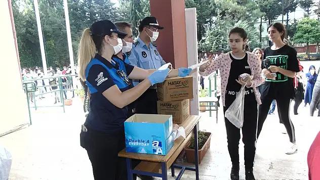 BÜYÜKŞEHİR SINAVA GİREN ÖĞRENCİLERİ UNUTMADI