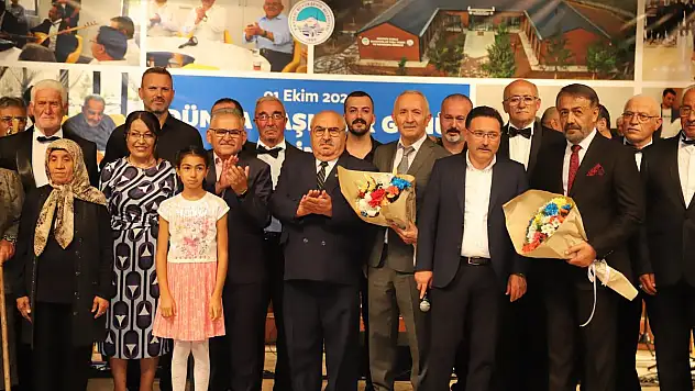 BÜYÜKŞEHİR'DEN MUHTEŞEM 'YAŞLILAR GÜNÜ' ETKİNLİĞİ