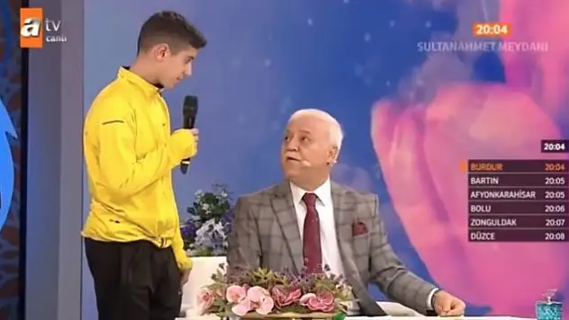 Canlı yayında reşit olmayan bir çocuğu Müslüman yapan Nihat Hatipoğlu'na suç duyurusu
