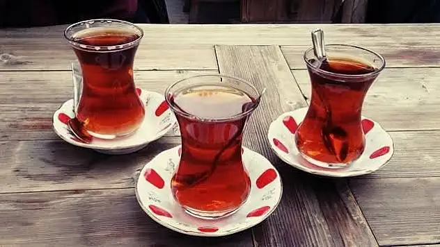 ÇAY YÜZDE 43 ORANINDA ZAMLANDI