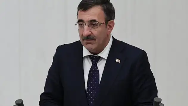 Cevdet Yılmaz: Demokrasinin düşmanı terördür