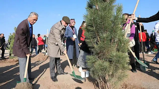 ÇEVRE DOSTU KOCASİNAN, YEŞİL HAMLE İLE GELECEĞE NEFES OLUYOR