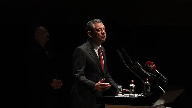CHP'den engellilere yönelik projeler! Özgür Özel açıkladı