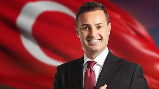 CHP,Balıkesir'de Ahmet Akın'ı aday gösterdi