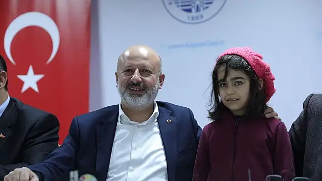 ÇOLAKBAYRAKDAR, ÇİFTÇİLERLE BİR ARAYA GELDİ