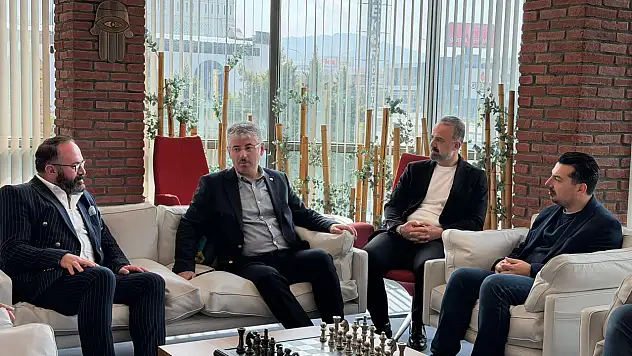 Çopuroğlu, Çelik Kapı Sektörü Temsilcileriyle Buluştu