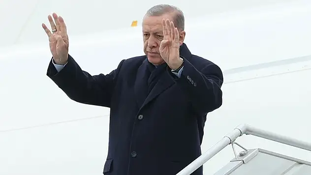 Cumhurbaşkanı Erdoğan Cezayir'de!