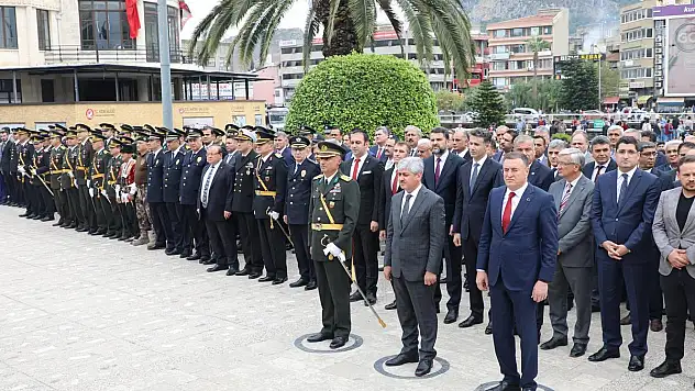 Cumhuriyetimizin 96. Yılı Düzenlenen Törenle Kutlandı