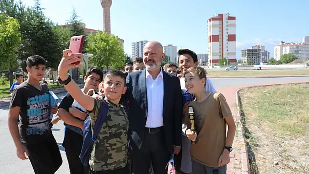 DAHA YEŞİL KOCASİNAN İÇİN PARKLARA SONBAHAR BAKIMI