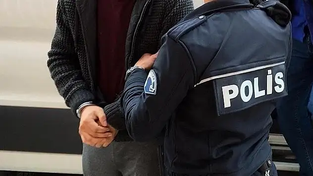 DEAŞ operasyonunda 9 gözaltı