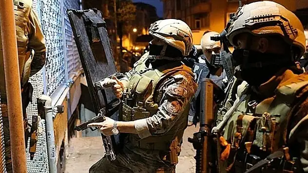 DEAŞ'a operasyon: 88 gözaltı var