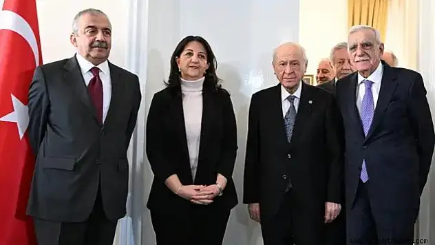 DEM Parti'den Bahçeli'ye sürpriz ziyaret