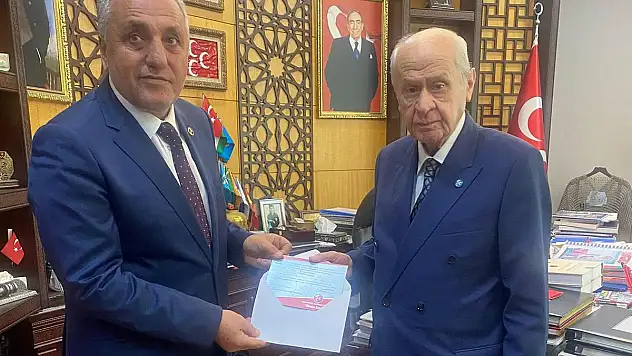 DEMİREZEN'DEN MHP LİDERİ'NE KONGREYE DAVET ZİYARETİ