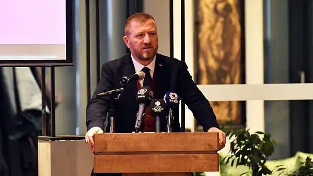 Deniz Çağan'dan 8 Mart Dünya Kadınlar Günü Mesajı
