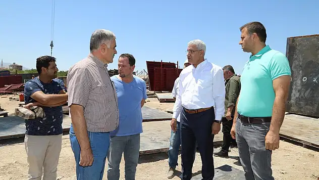 DEPREM KONUTLARININ İNŞAAT ÇALIŞMALARI BAŞLADI