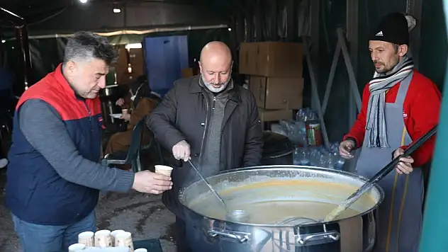 DEPREMZEDELER İÇİN 7/24 ÇALIŞIYORLAR