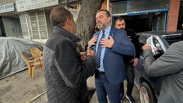 DEVA Adayı Göz, esnafları ziyaret etti