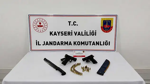 Develi'de silah operasyonu: Tabanca ve mühimmat ele geçirildi