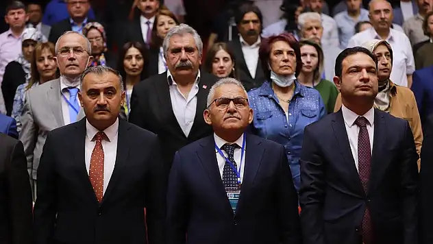 Develi takımına 500 bin TL'lik destek
