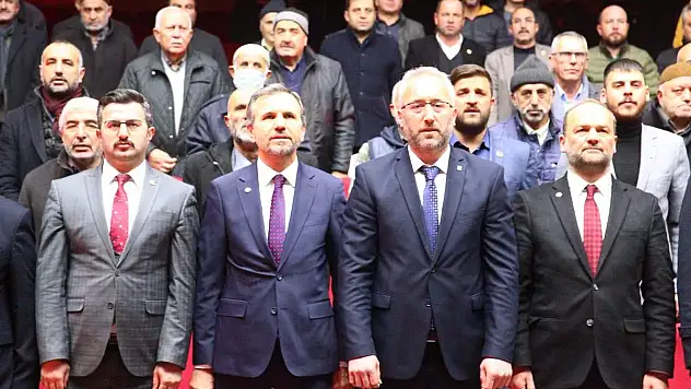DEVELİ'DE SAADET RÜZGARI ESTİ