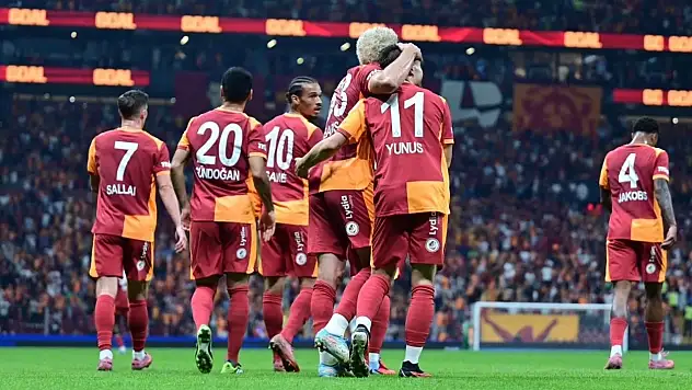 Durmak bilmeyen Aslan: 6'da 6 ile zirvede yalnız