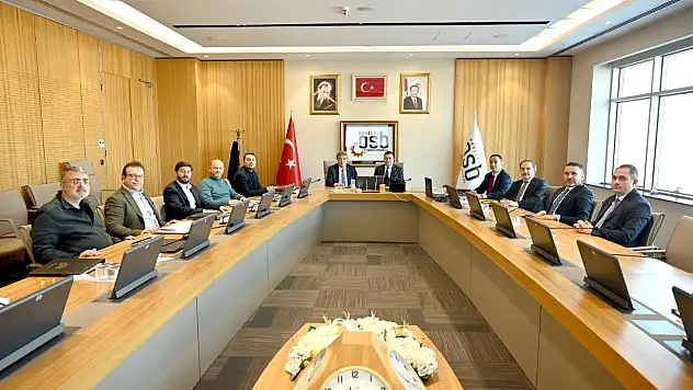 Dursun Ataş, Kayseri OSB yönetim kurulu toplantısına katıldı