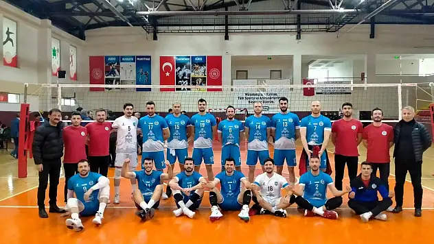 EFELER LİGİNE YÜKSELEMEDİ