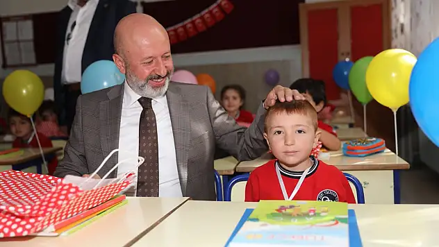 'EĞİTİM İÇİN TÜM İMKANLARIMIZI SEFERBER EDİYORUZ'