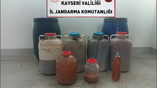 El yapımı içki yakalandı