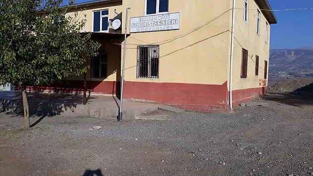 Elmalar Sosyal Tesisleri Bakımda