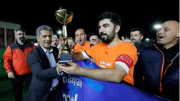 Emek turnuvasının galibi Borusan Boru