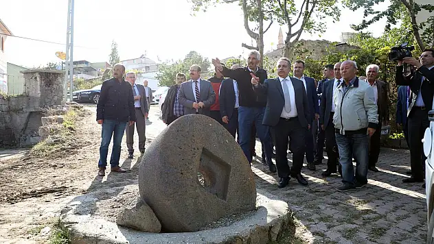 'EMRİNİZ OLUR, BİZ DE YAPARIZ'