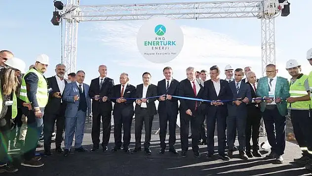 EN BÜYÜK GÜNEŞ ENERJİ SANTRALİ