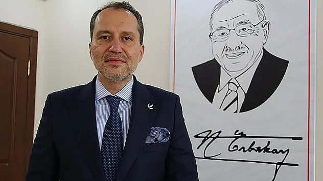 Erbakan'dan AK Parti'ye sert eleştiriler