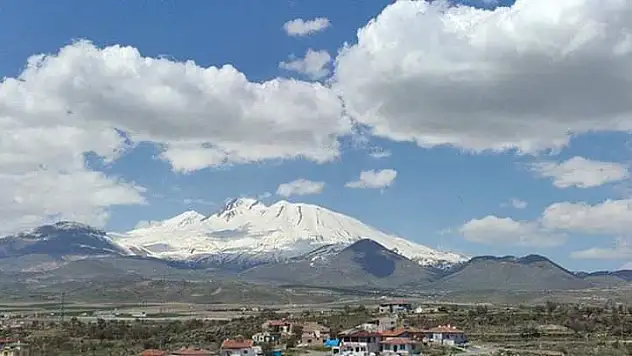 Erciyes Dağı