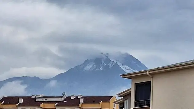Erciyes'e Sezonun ilk Karı düştü