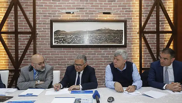 'ERCİYES'E YENİ YATIRIMLAR YAPILACAK'