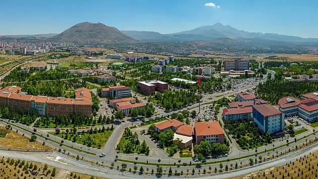 Erciyes Hastanesinde Özel Muayene 3 Bin TL'ye çıktı