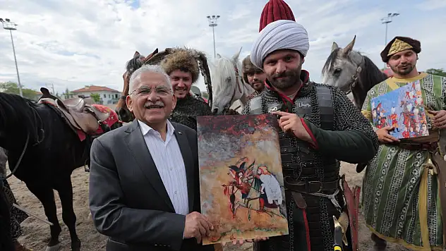 Erciyes'in Gölgesinde Geleneksel Spor Şöleni