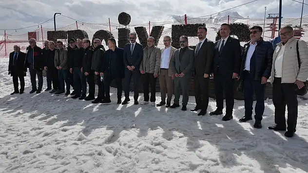 Erciyes Yüksek İrtifa Kamp Merkezi'ne spor yazarlarından tam not