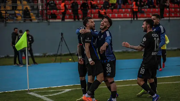 Erciyes38 FK, play-off bileti aldı