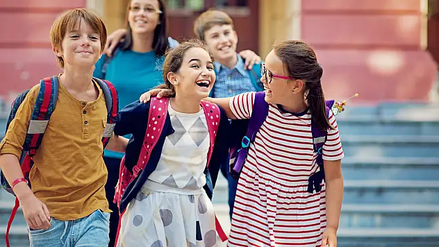 ERGENLERLE DOĞRU İLETİŞİM ÖNERİLERİ