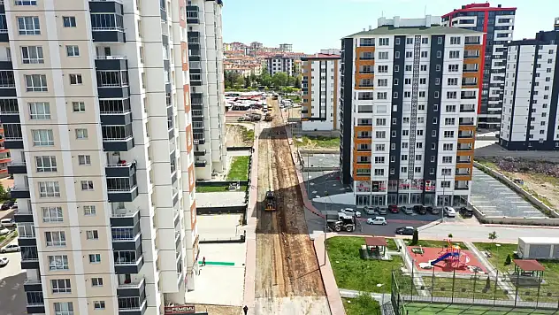 Erkilet Ertuğrulgazi Mahallesi'nde asfalt