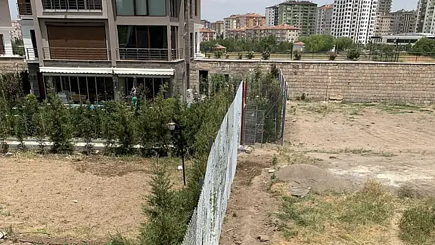 FETÖ itirafçısı devlet arazisine çit çekmiş...