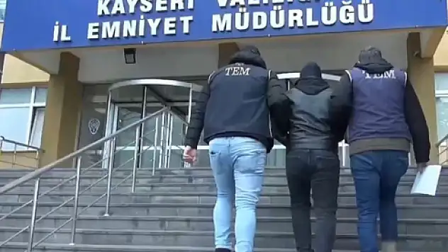 FETÖ'ye Yönelik 'Kıskaç-19' Operasyonlarında 72 Şüpheli Yakalandı
