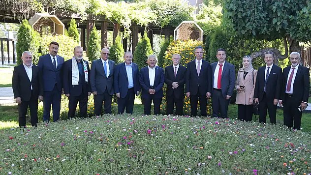 FİLİSTİN BÜYÜKELÇİSİ KAYSERİ DE