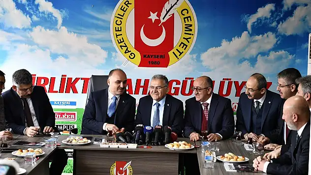 Gazeteciler Cemiyeti'nde 10 Ocak Ziyareti