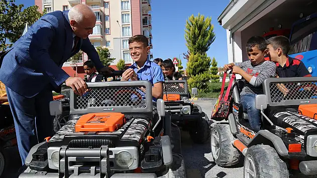 Gelecek kuşaklara trafik bilincini vermek hedefleniyor.