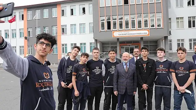 GENÇLERE 3 YENİ  KÜTÜPHANE MÜJDESİ